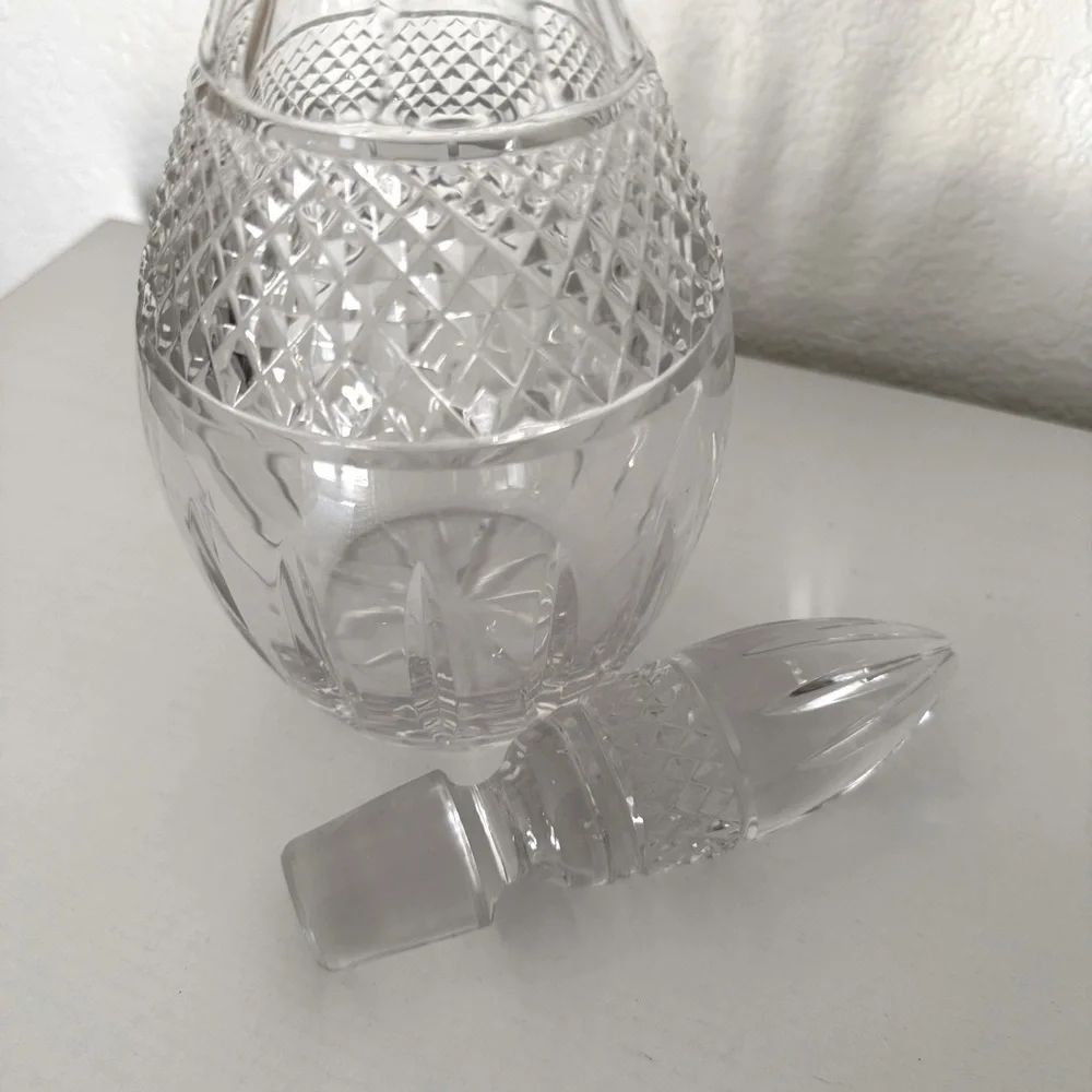 VTG Crystal Decanter/Acorn Shaped Stopper 16” High